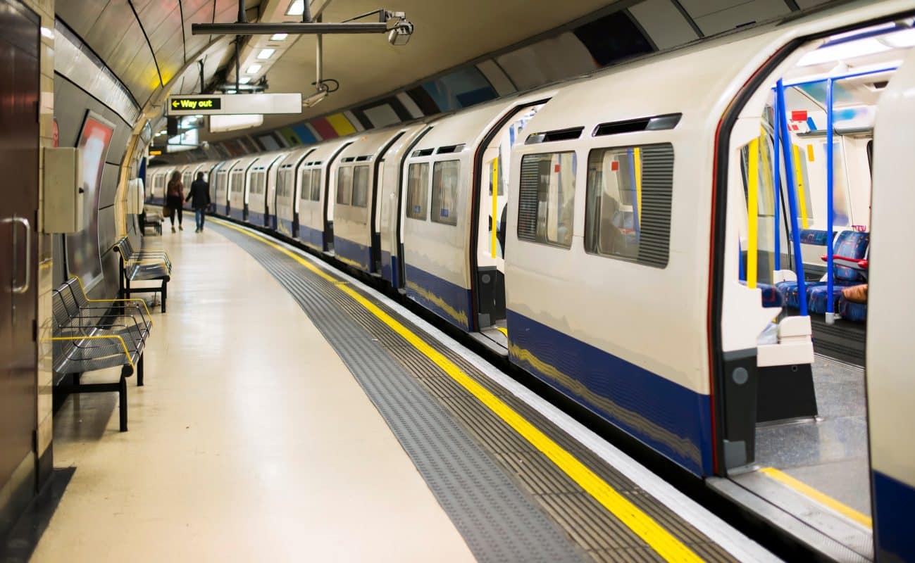 How to become a london underground train driver